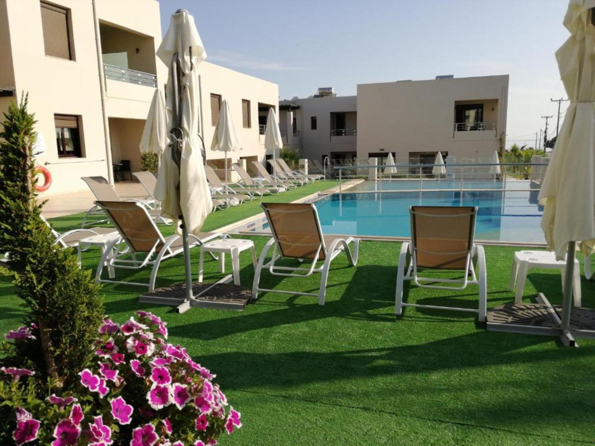 Carisa Suites And Apartments Maleme Extérieur photo