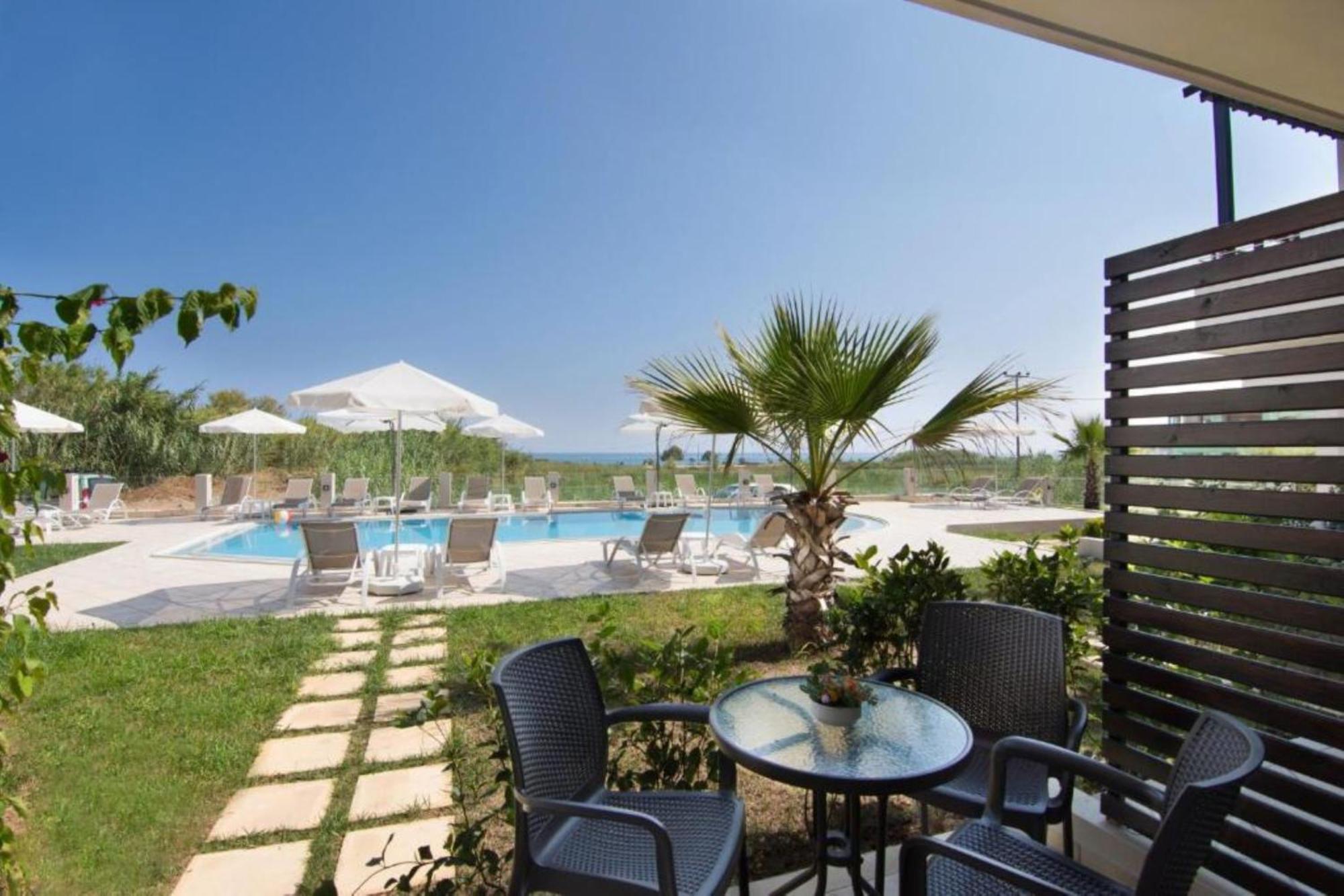 Carisa Suites And Apartments Maleme Extérieur photo