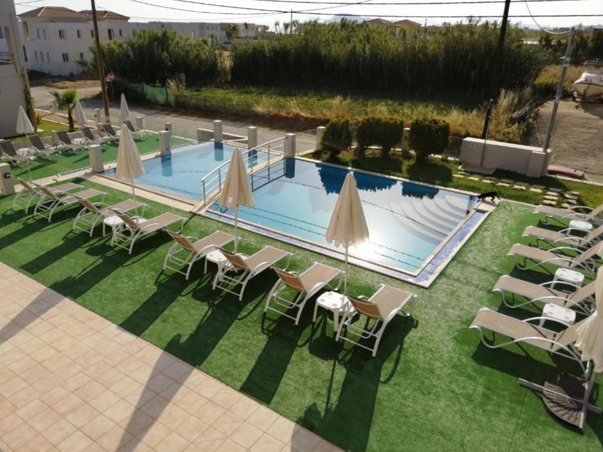 Carisa Suites And Apartments Maleme Extérieur photo