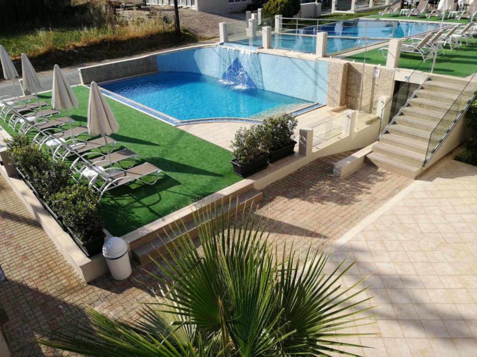 Carisa Suites And Apartments Maleme Extérieur photo