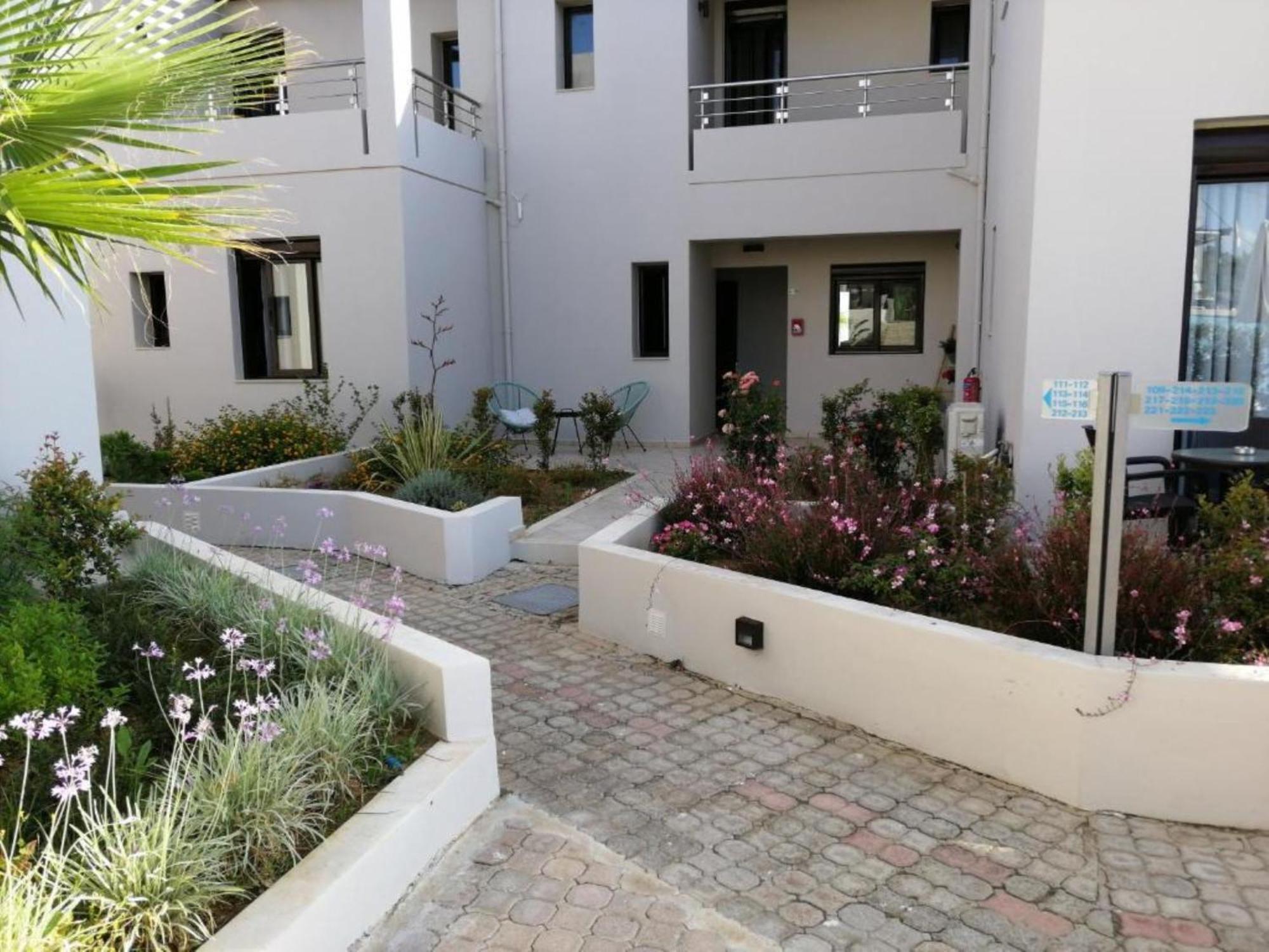 Carisa Suites And Apartments Maleme Extérieur photo